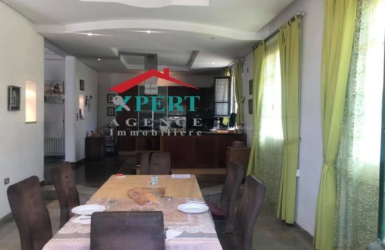 une villa duplex S 4 à Khezama Ouest